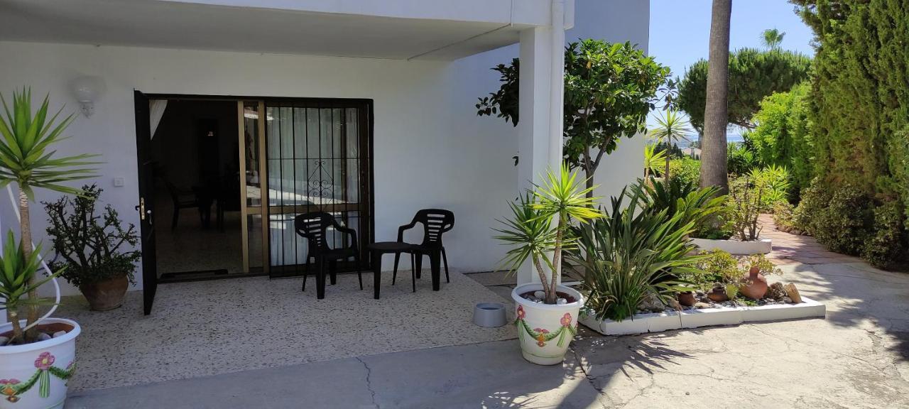 La Gaspara'S Loft Estepona Eksteriør billede