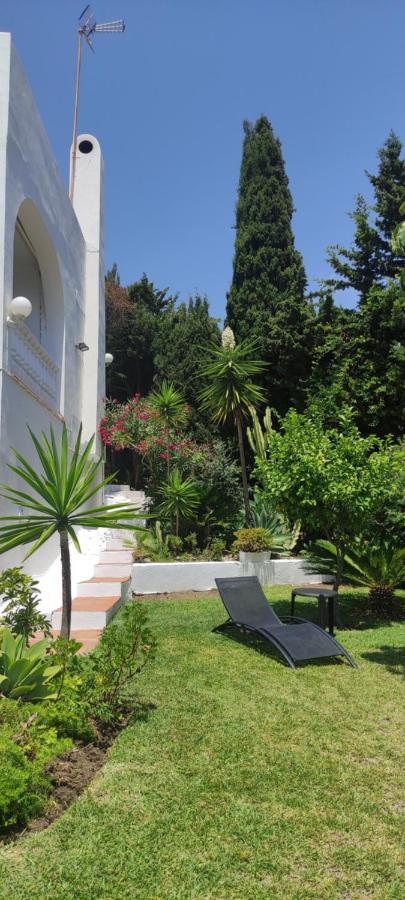 La Gaspara'S Loft Estepona Eksteriør billede